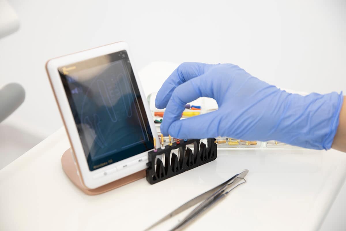 Modern digital root canal treatment