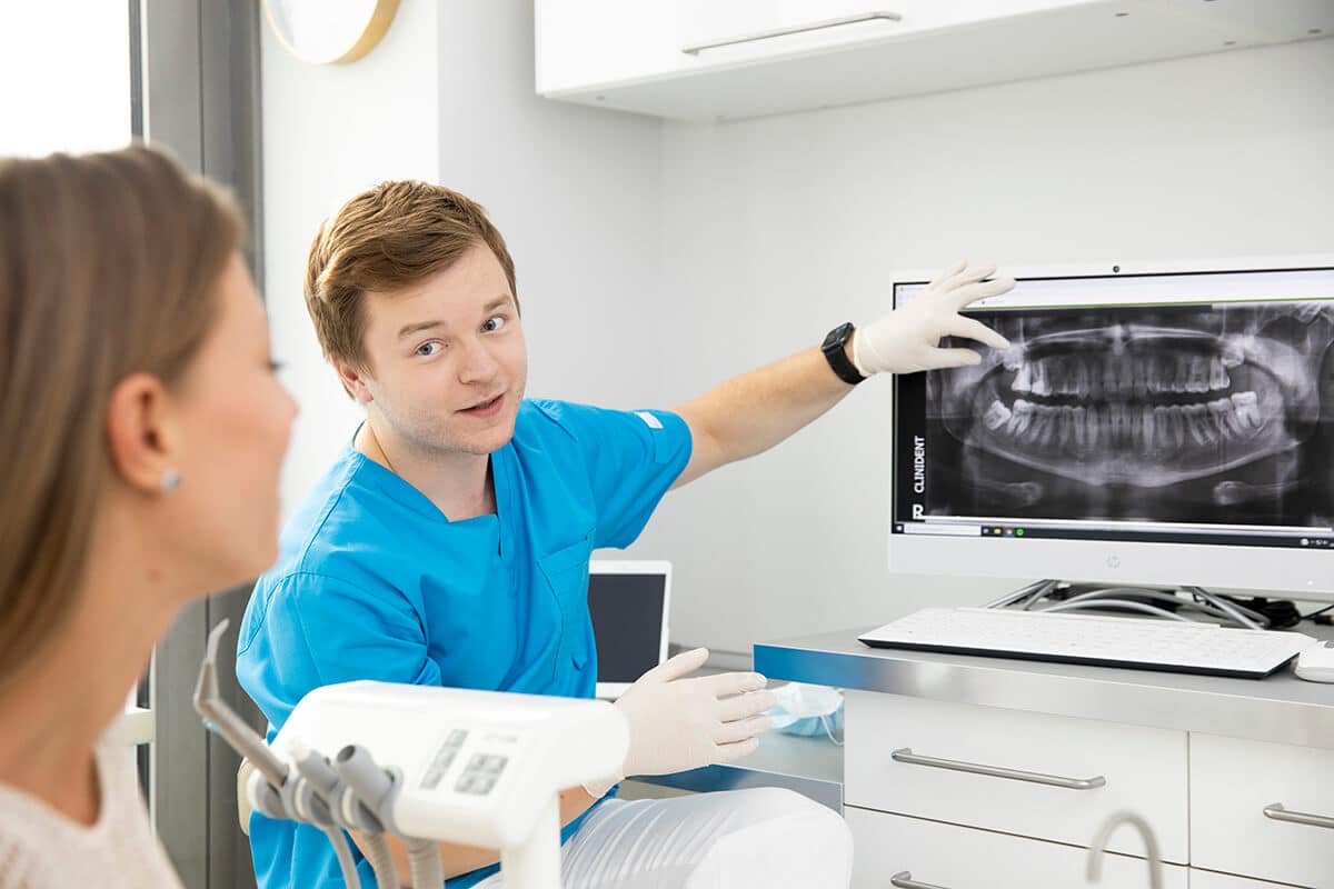 Examination before tooth extraction