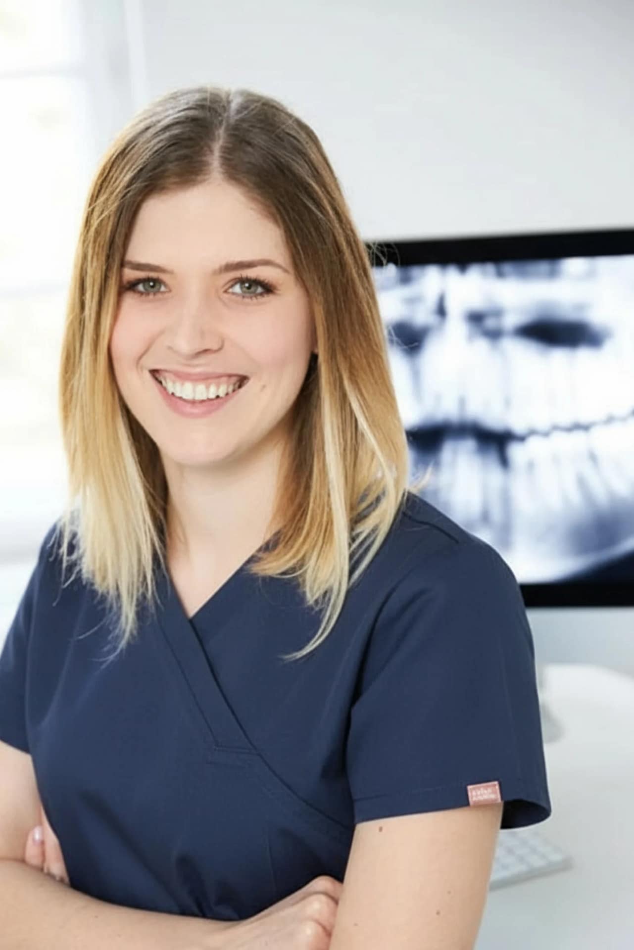 Dr. Sas Krisztina - protetika- és fog esztétika szakértő